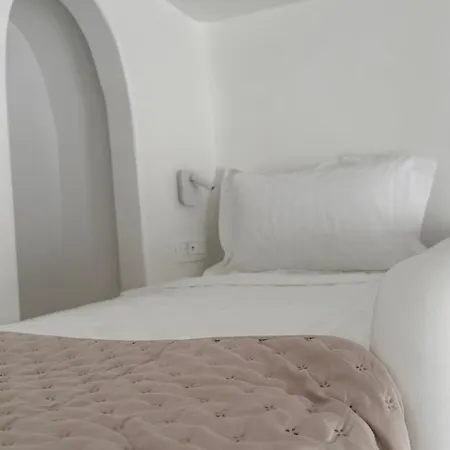 Brand-new In The Heart Of Chora Apartamento *