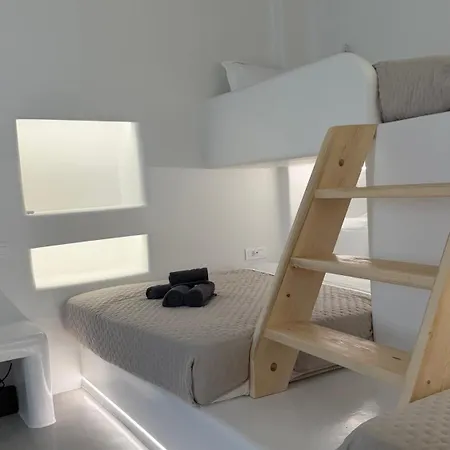 Brand-new In The Heart Of Chora Appartement