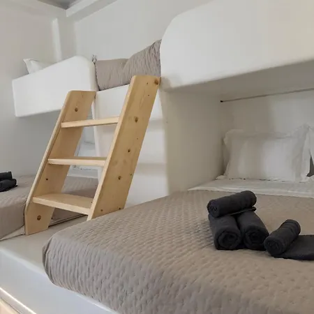 Brand-new In The Heart Of Chora Apartamento *